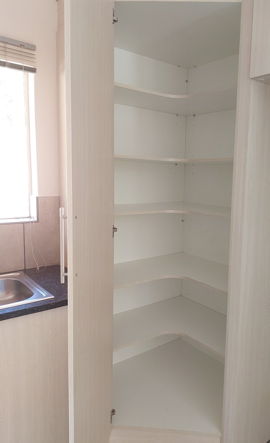 2 Bedroom Property for Sale in Ngwenya River Estate North West